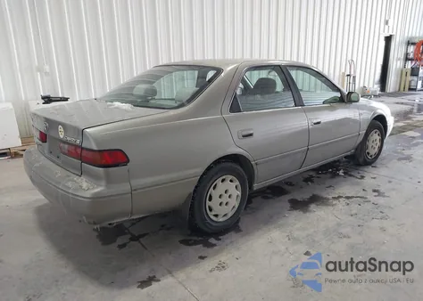 1998 Toyota Camry Ce/Le/Xle from USA, damaged, VIN JT2BG22K3W0187122